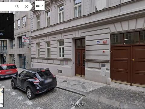 Pronájem garážového stání, Praha - Smíchov, Na bělidle, 11 m2