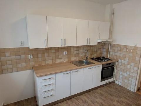 Pronájem bytu 3+1, Luhačovice, Masarykova, 85 m2