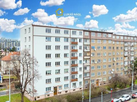 Prodej bytu 2+1, Praha - Malešice, Černokostelecká, 52 m2