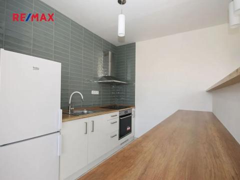 Pronájem bytu 3+kk, Praha - Hlubočepy, Lumiérů, 67 m2