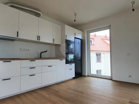 Pronájem bytu 2+kk, Praha - Královice, Ke Tvrzi, 48 m2