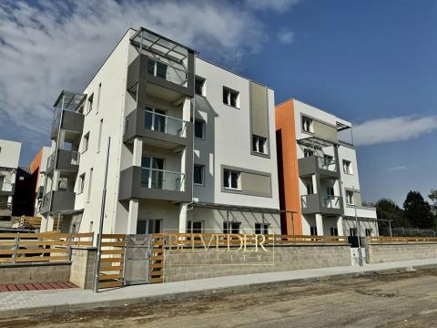 Pronájem bytu 2+kk, Teplice, Albrechtova, 70 m2