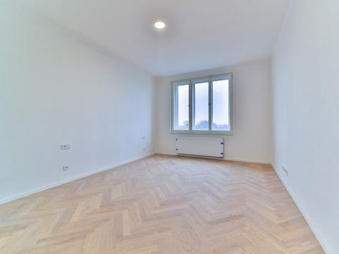 Prodej bytu 2+kk, Praha - Vinohrady, Vinohradská, 64 m2