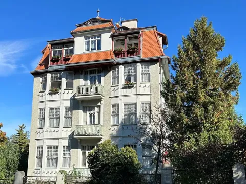 Prodej bytu 3+1, Karlovy Vary, Krále Jiřího, 93 m2