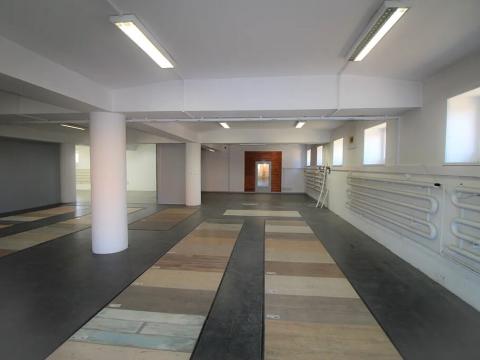 Pronájem skladu, Zlín, třída 3. května, 120 m2