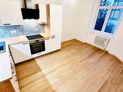 Pronájem bytu 3+kk, Praha - Vinohrady, Kolínská, 86 m2