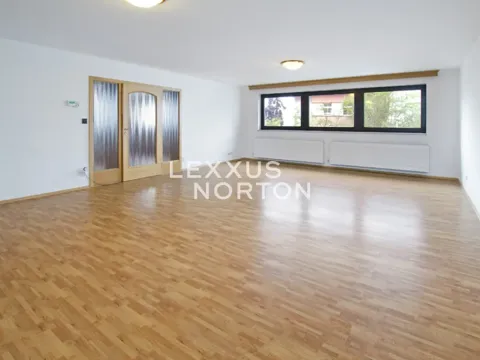 Pronájem rodinného domu, Praha - Břevnov, Na břevnovské pláni, 280 m2