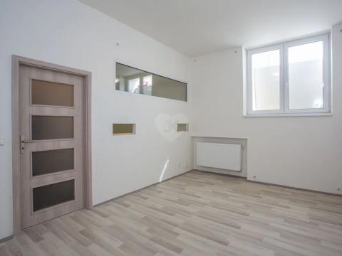 Prodej bytu 2+kk, Praha - Strašnice, Za strašnickou vozovnou, 38 m2