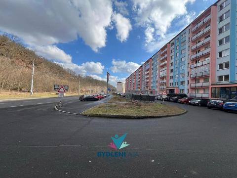 Pronájem bytu 2+kk, Teplice, Pražská, 32 m2