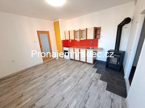 Pronájem bytu 2+kk, Jaroměř, Slovenského nár. povstání, 45 m2