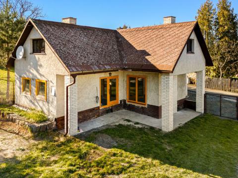 Prodej rodinného domu, Moravec, 110 m2