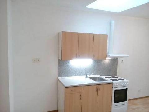 Pronájem bytu 2+kk, Kladno, náměstí starosty Pavla, 50 m2