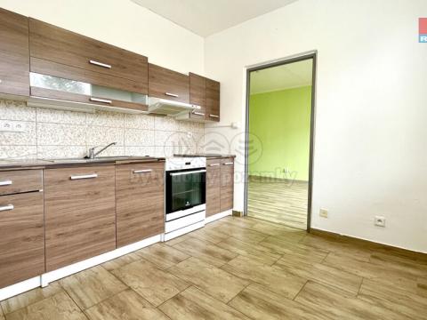 Pronájem bytu 3+1, Radvanice, 78 m2