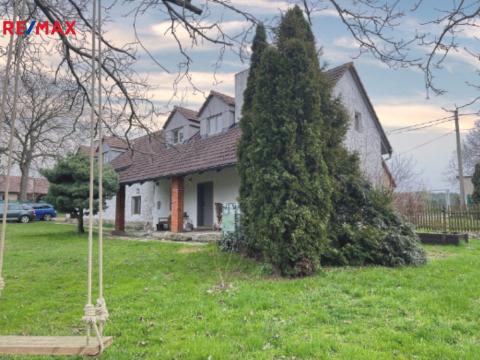 Prodej rodinného domu, Klučenice, 175 m2