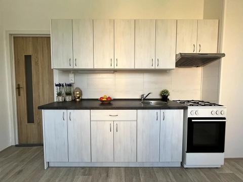 Pronájem bytu 3+1, Česká Lípa, Okružní, 77 m2
