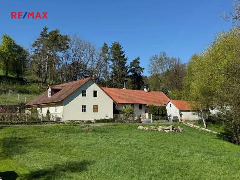 Prodej rodinného domu, Křečovice, 290 m2