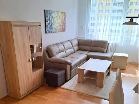 Pronájem bytu 2+kk, Praha - Kamýk, Machuldova, 45 m2