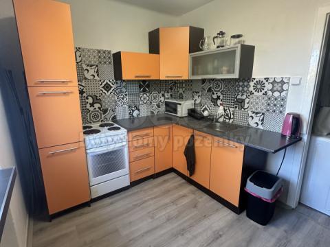 Pronájem bytu 1+1, Lom - Loučná, 30 m2