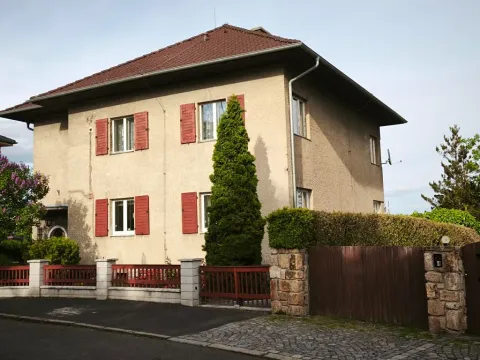 Prodej podílu rodinného domu, Ústí nad Labem, Na Drahách, 120 m2