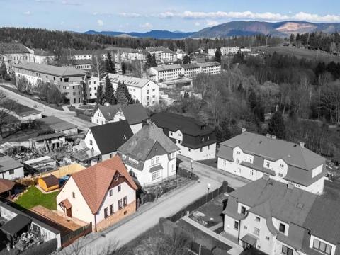 Prodej ubytování, Žacléř, Sadová, 151 m2