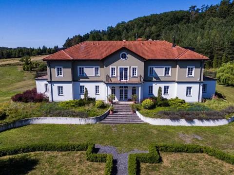 Prodej rodinného domu, Stranný, 804 m2