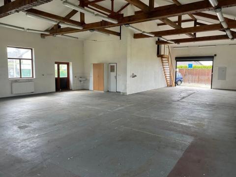 Pronájem výrobních prostor, Babice, Větrná, 200 m2