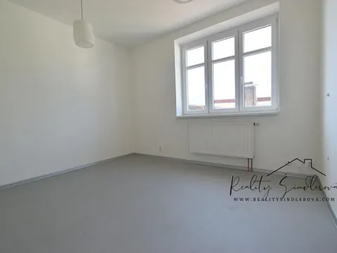 Pronájem kanceláře, Přerov, Havlíčkova, 14 m2