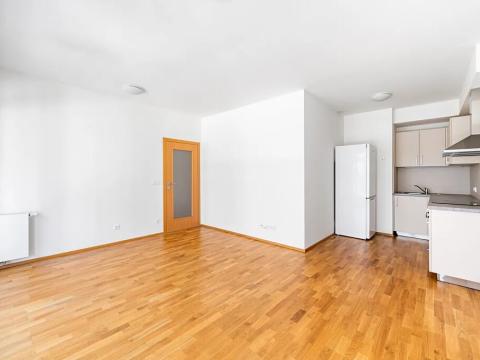 Pronájem bytu 2+kk, Praha - Karlín, U Mlýnského kanálu, 58 m2