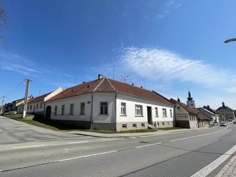 Prodej obchodního prostoru, Křižanov, 350 m2