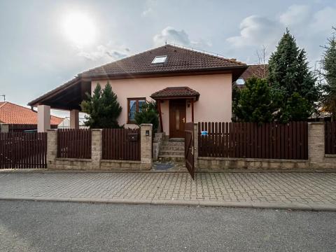Pronájem rodinného domu, Babice u Rosic, Zelená, 314 m2
