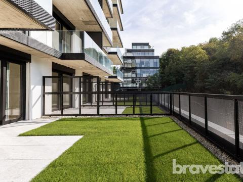 Prodej bytu 2+kk, Praha - Modřany, Československého exilu, 58 m2