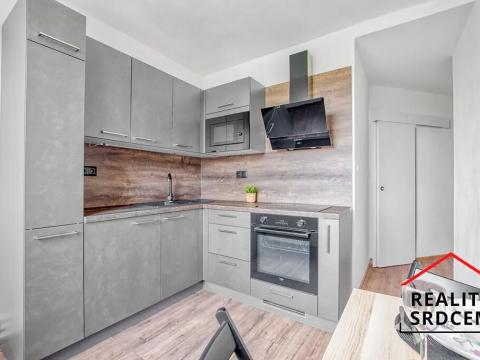 Pronájem bytu 2+1, Karviná, Závodní, 50 m2