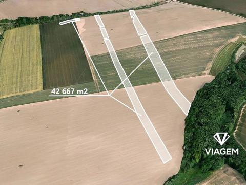 Prodej podílu pole, Golčův Jeníkov, 14222 m2