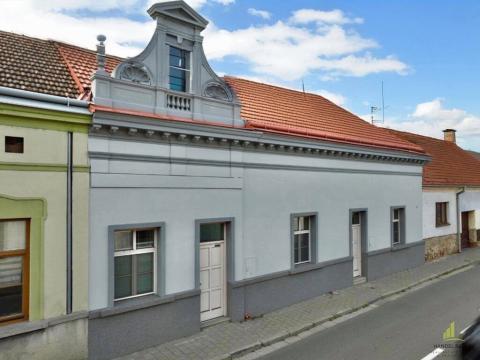 Prodej rodinného domu, Dolní Dunajovice, 223 m2