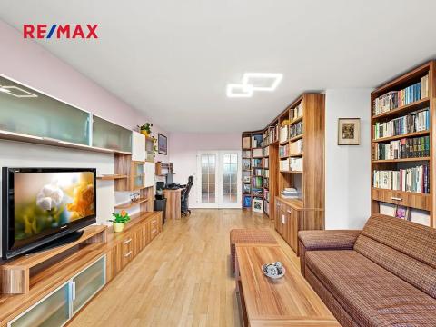 Prodej bytu 3+1, Praha - Libuš, V rohu, 107 m2