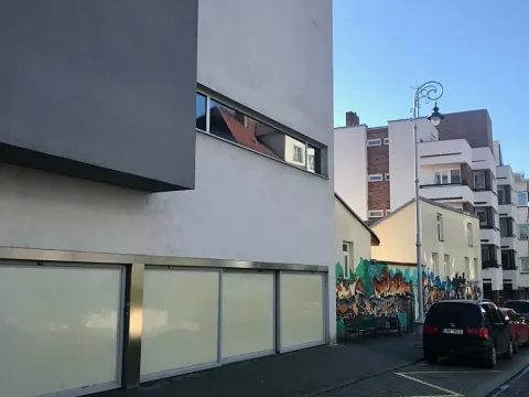 Pronájem garážového stání, Brno, Pellicova, 15 m2