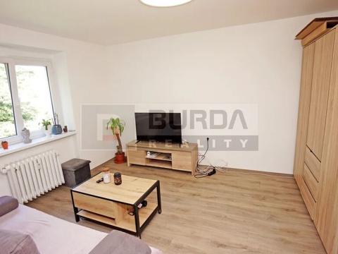 Pronájem bytu 1+1, Neratovice, 28 m2