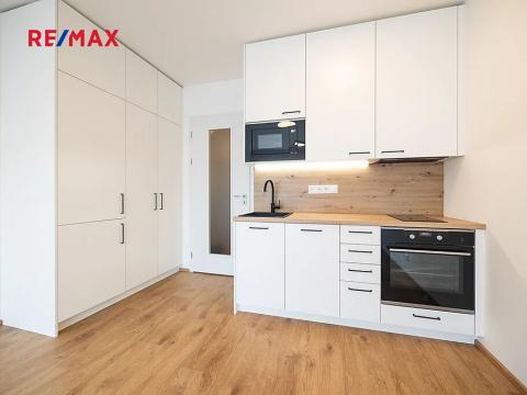 Pronájem bytu 1+kk, Praha - Háje, Výstavní, 32 m2