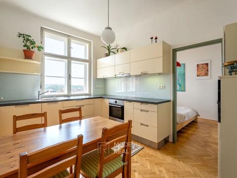 Prodej bytu 3+1, Brno, Charvatská, 102 m2