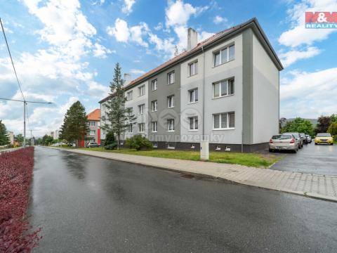 Prodej bytu 2+1, Hrádek - Nová Huť, 1. máje, 56 m2