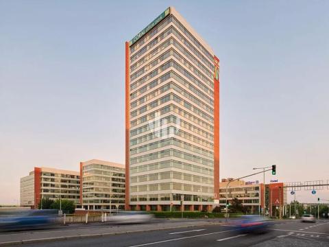 Pronájem kanceláře, Praha - Stodůlky, Bucharova, 318 m2