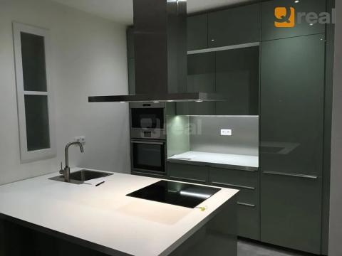 Pronájem bytu 3+1, Praha - Holešovice, Kostelní, 78 m2