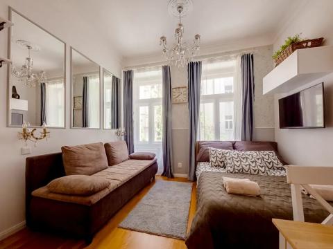 Prodej bytu 1+kk, Praha - Vinohrady, Záhřebská, 28 m2
