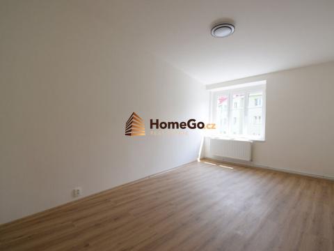 Pronájem bytu 1+kk, Praha - Nusle, Žateckých, 25 m2