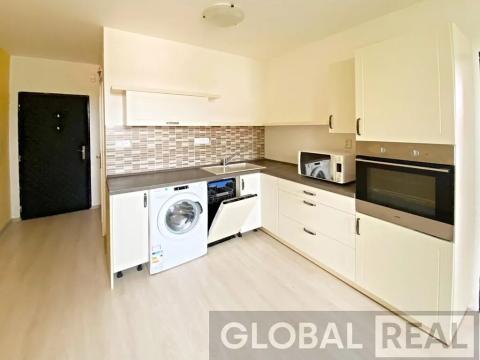 Pronájem bytu 1+1, Studená, Komenského, 32 m2