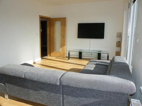 Pronájem bytu 2+kk, Praha - Pitkovice, Chorošová, 61 m2