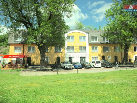 Prodej ubytování, Český Krumlov - Plešivec, 5. května, 750 m2