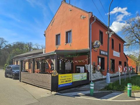 Pronájem restaurace, Lysá nad Labem, 151 m2