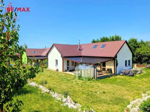 Prodej rodinného domu, Koněprusy, 113 m2