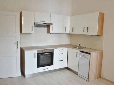 Pronájem bytu 2+kk, Praha, Jaurisova, 50 m2